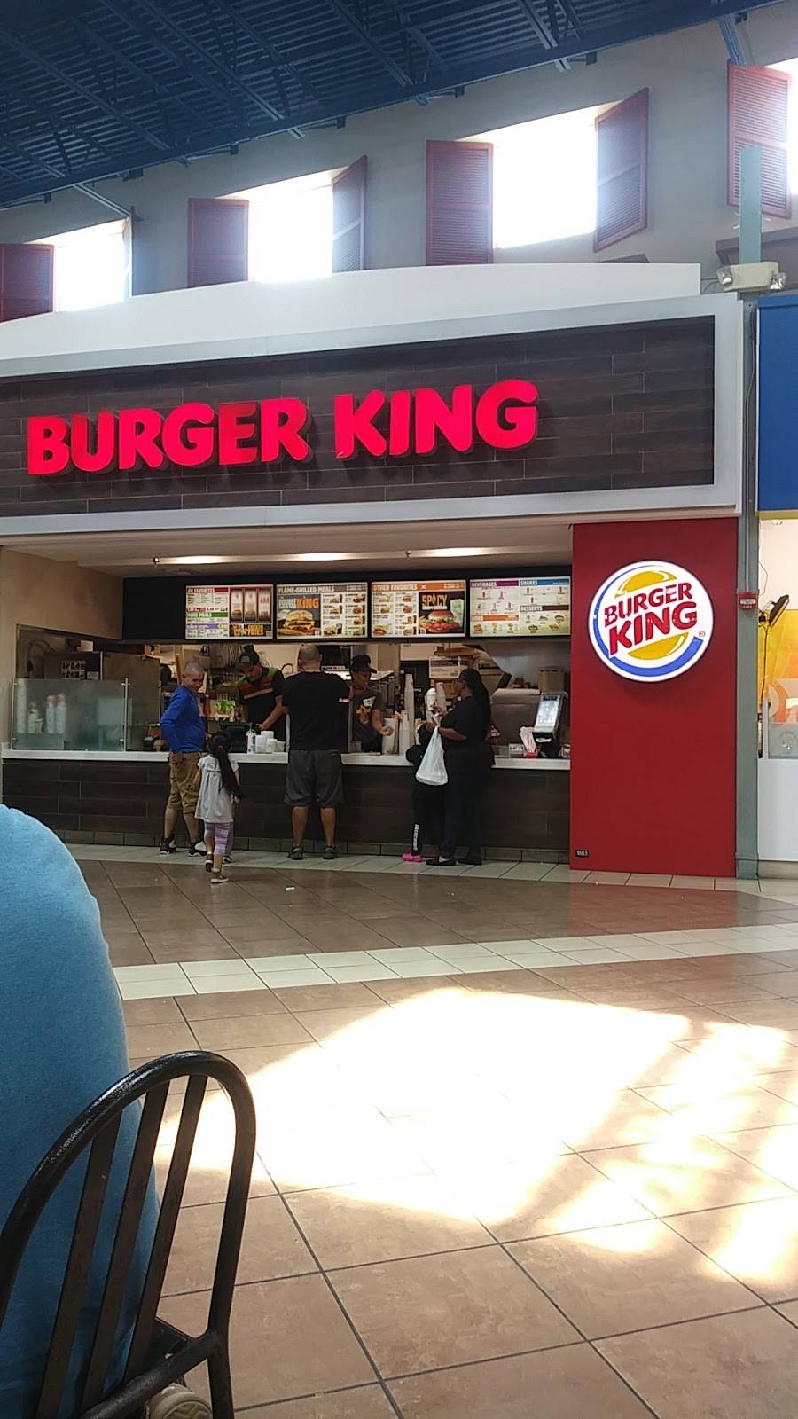 Burger King | restaurant | 20505 S Dixie Hwy, Cutler Bay, FL 33189, USA | 7862421120 OR +1 786-242-1120