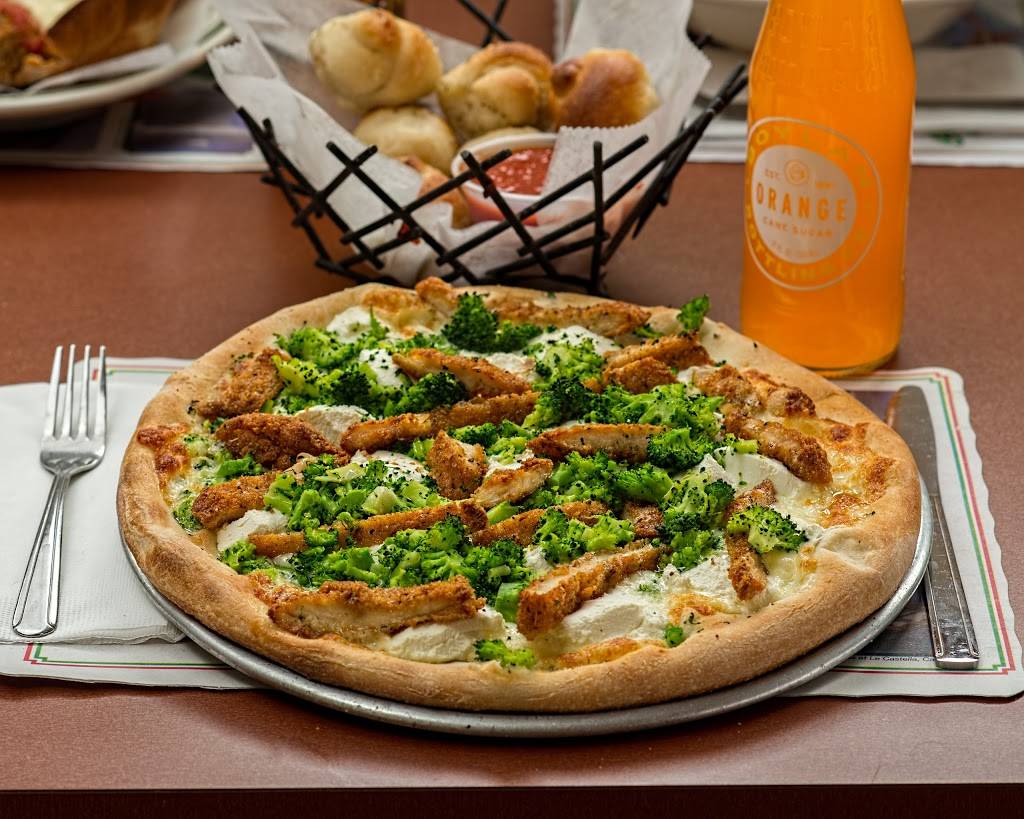 IL Forno Brick Oven Pizza | meal delivery | 1536 Paterson Plank Rd, Secaucus, NJ 07094, USA | 2018646576 OR +1 201-864-6576