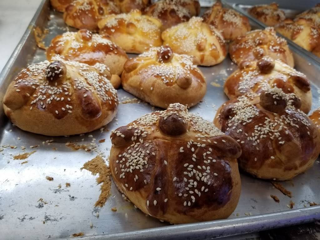 La villita mexican bakery | restaurant | 12273 Natural Bridge Rd, Bridgeton, MO 63044, USA | 3143979173 OR +1 314-397-9173