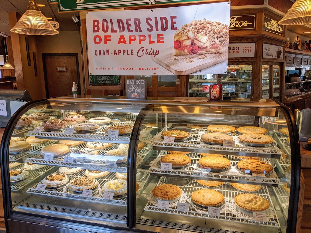 Sharis Cafe and Pies | bakery | 61135 S Hwy 97, Bend, OR 97702, USA | 5413892405 OR +1 541-389-2405