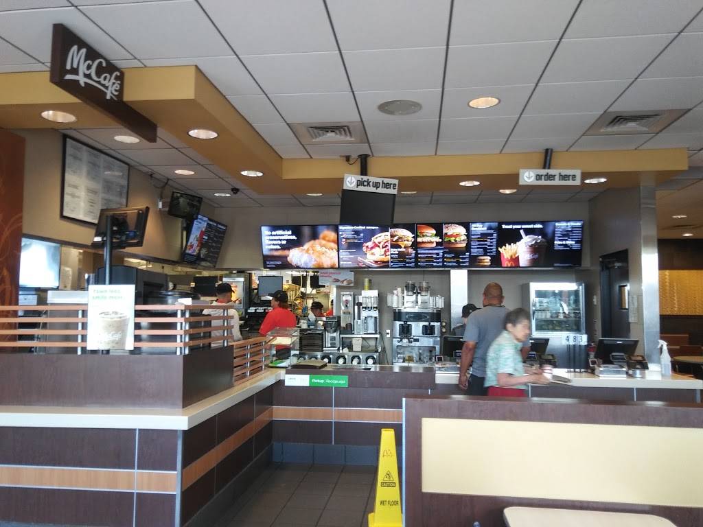 McDonalds | cafe | 511A Lockwood Dr, Houston, TX 77011, USA | 7139283770 OR +1 713-928-3770