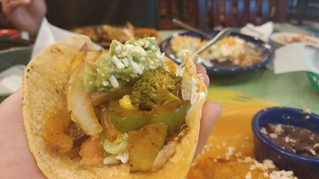 Cilantro Cocina Mexicana | restaurant | 18755 Dixie Hwy, Homewood, IL 60430, USA | 7087983500 OR +1 708-798-3500
