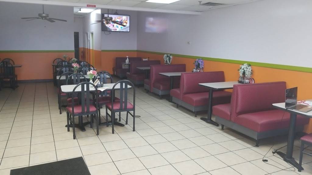 UR pizzeria | meal delivery | 2155 Cunningham Dr, Hampton, VA 23666, USA | 7578272770 OR +1 757-827-2770