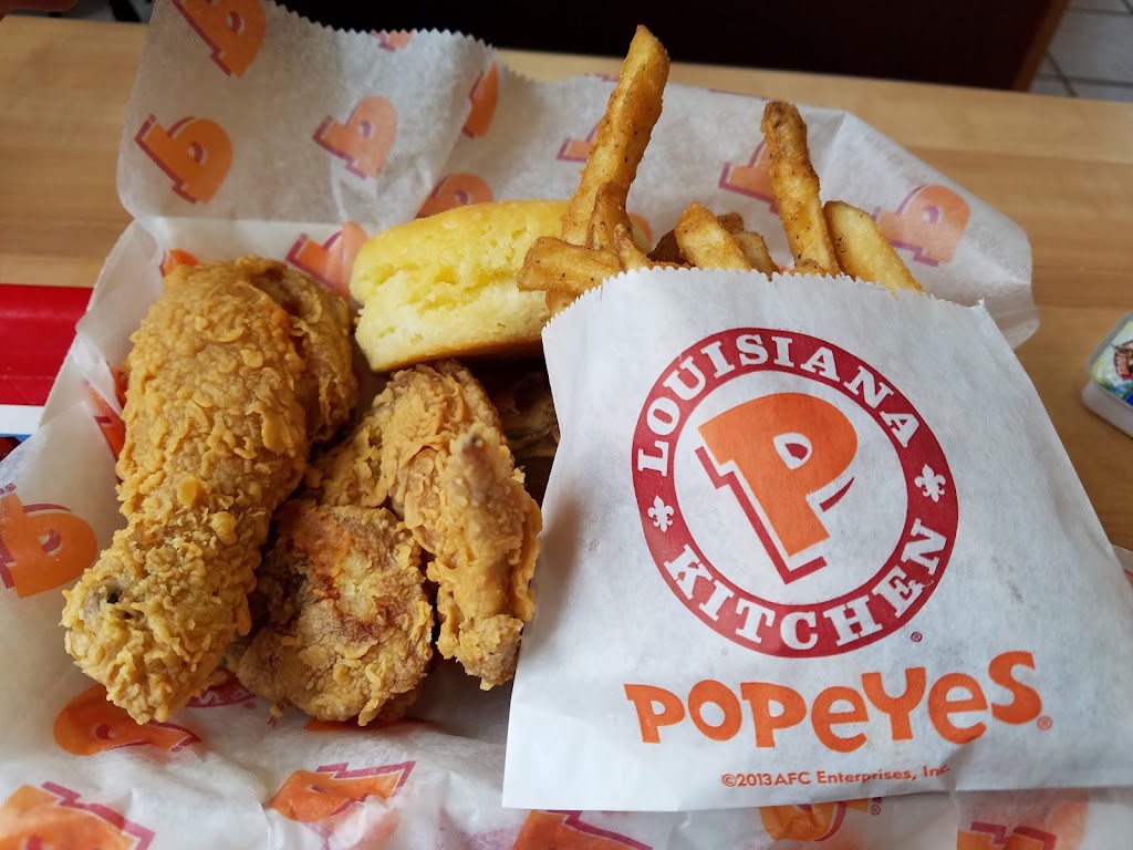 Popeyes Louisiana Kitchen 130 E Grand Ave Hot Springs Ar 71901 Usa 9067