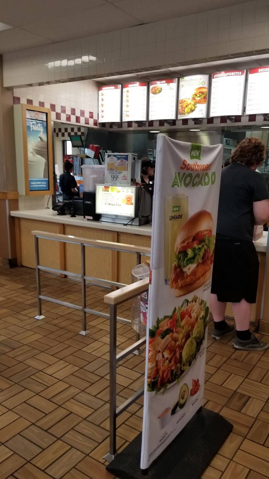 Wendys | restaurant | 10048 Avon Lake Rd, Burbank, OH 44214, USA | 3309484574 OR +1 330-948-4574