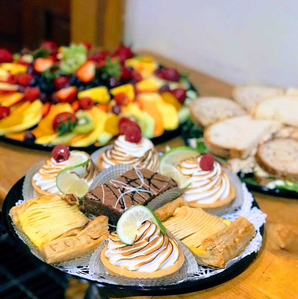 Corner Cafe | bakery | 3070 Piedmont Rd NE, Atlanta, GA 30305, USA | 4042401978 OR +1 404-240-1978