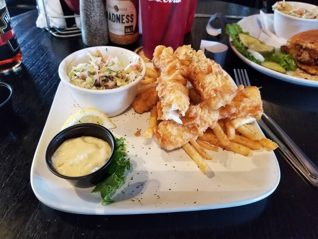 Barrel House | restaurant | 5141 Utica Ridge Rd, Davenport, IA 52807, USA | 5638881975 OR +1 563-888-1975