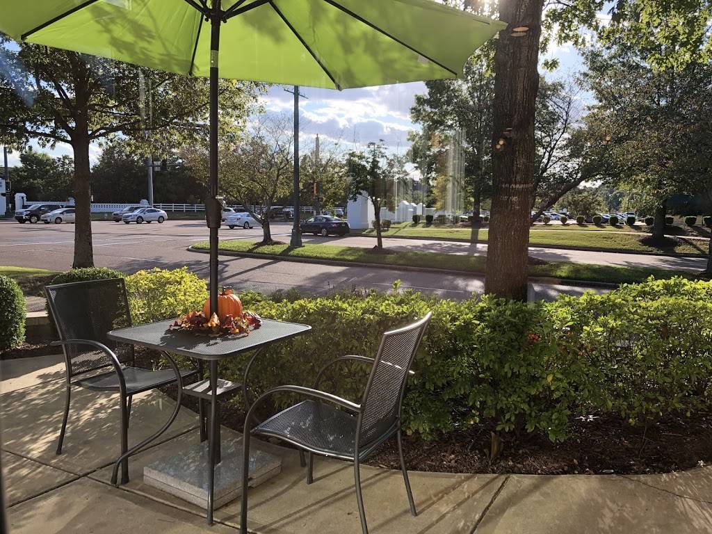 Carrington Oaks Coffeehouse | bakery | 914 Carrington Oak Ln S, Collierville, TN 38017, USA | 9013701110 OR +1 901-370-1110