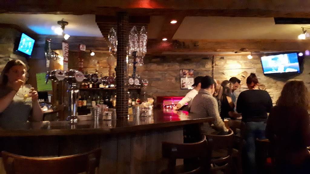 Eisbock Pub | restaurant | 970 Rue Principale, Île-aux-Noix, QC J0J 1G0, Canada | 5794328811 OR +1 579-432-8811
