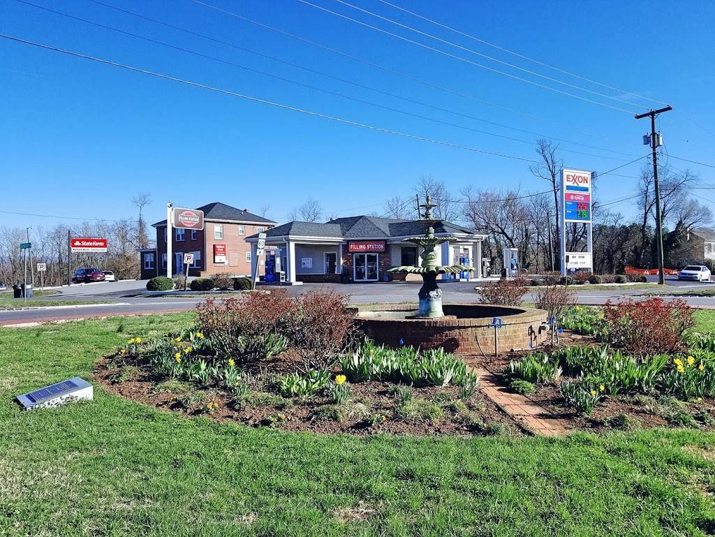 The Filling Station | restaurant | 102 Lexington Turnpike, Amherst, VA 24521, USA | 4343812051 OR +1 434-381-2051