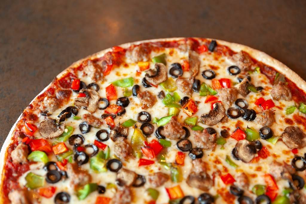 R Grotto Ristorante | restaurant | 710 La Salle St, Ottawa, IL 61350, USA | 8154311100 OR +1 815-431-1100