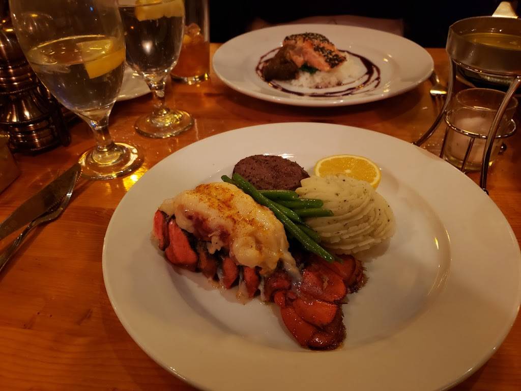 Grille At Bear Creek | restaurant | 101 Doe Mountain Ln, Macungie, PA 18062, USA | 8667542822 OR +1 866-754-2822