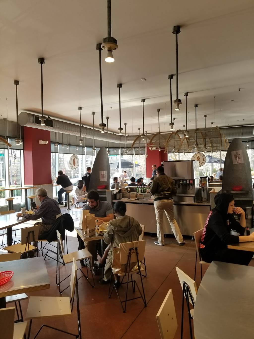 Chipotle Mexican Grill | restaurant | 4471 Willard Ave, Chevy Chase, MD 20815, USA | 3016546661 OR +1 301-654-6661