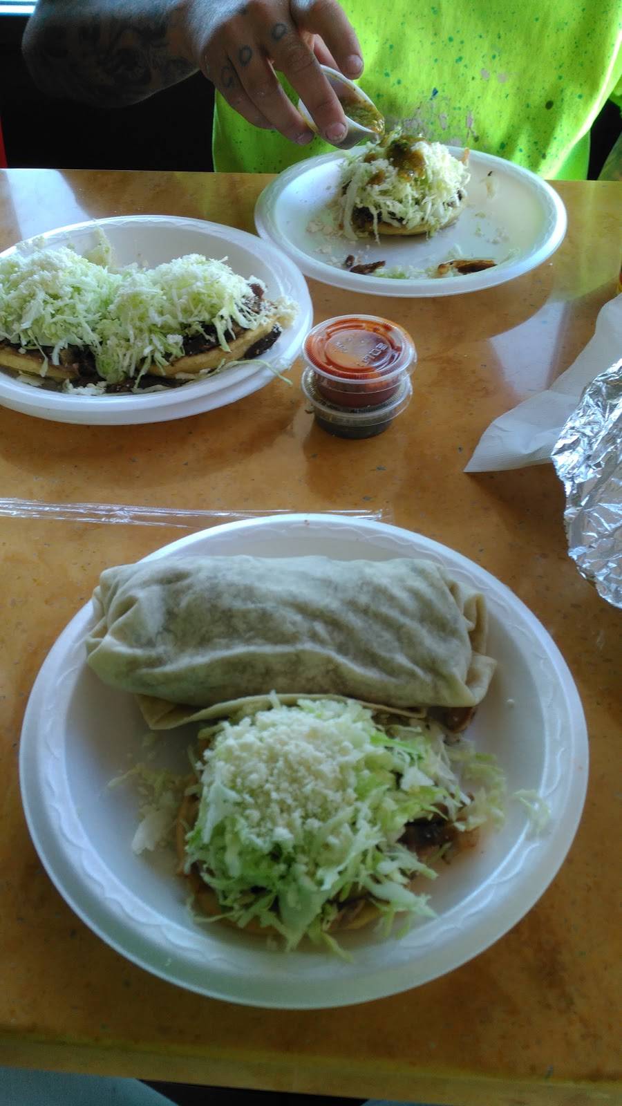 King Taco # 10 | restaurant | 2020 Pico Blvd, Los Angeles, CA 90006, USA | 2133848115 OR +1 213-384-8115