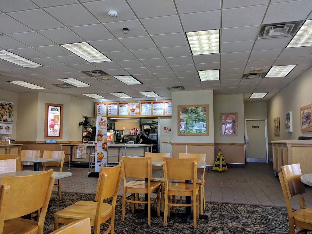 Wendys | restaurant | 1830 Broadview Blvd, Natrona Heights, PA 15065, USA | 7242262248 OR +1 724-226-2248
