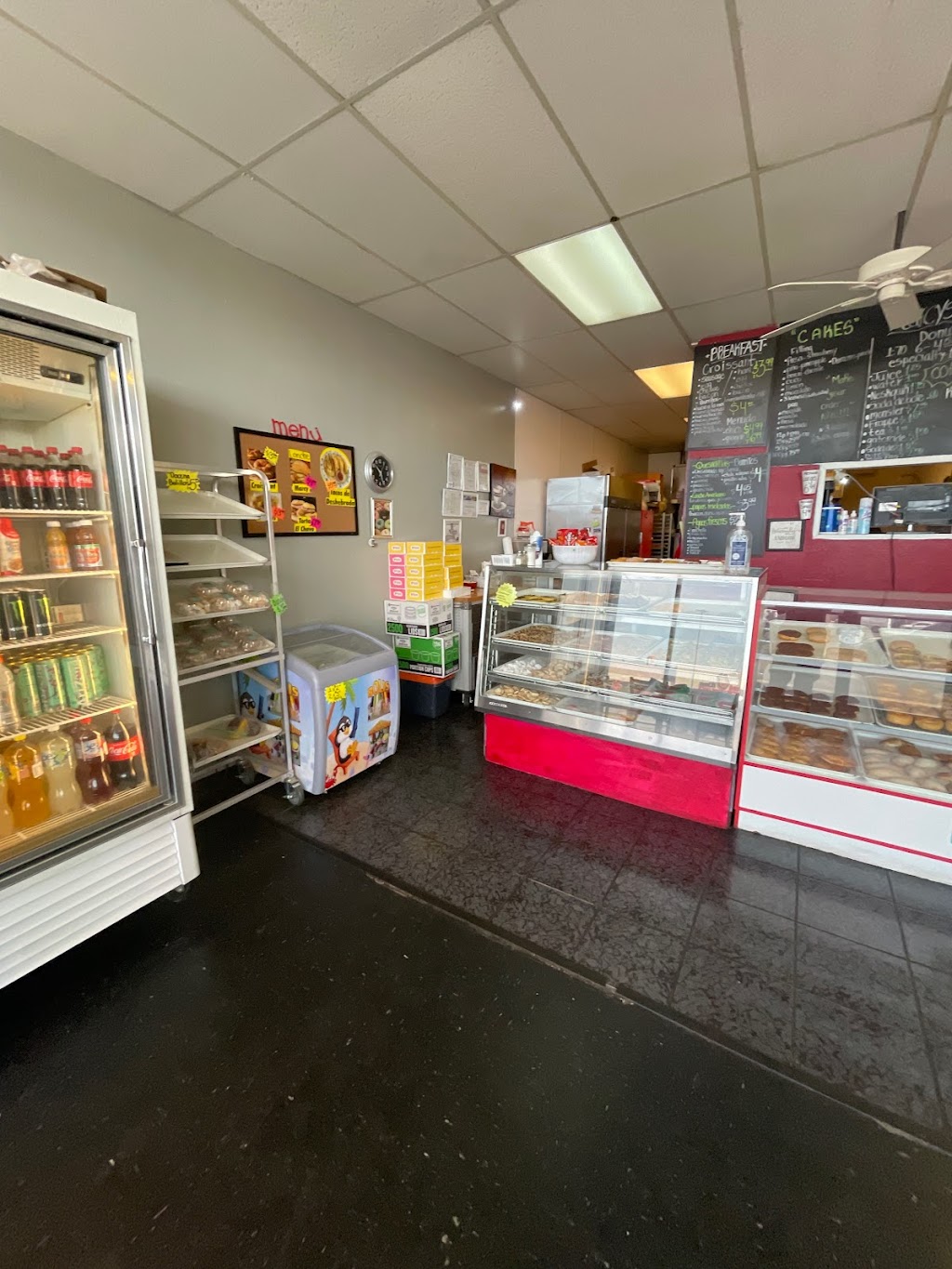 Marcy’s Donuts | bakery | 3355 N Yarbrough Dr suite c, El Paso, TX 79925, USA | 9158814973 OR +1 915-881-4973