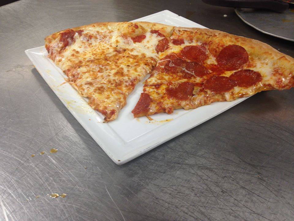 Paisanos Pizza | meal delivery | 7711 Fordson Rd, Alexandria, VA 22306, USA | 7033605600 OR +1 703-360-5600