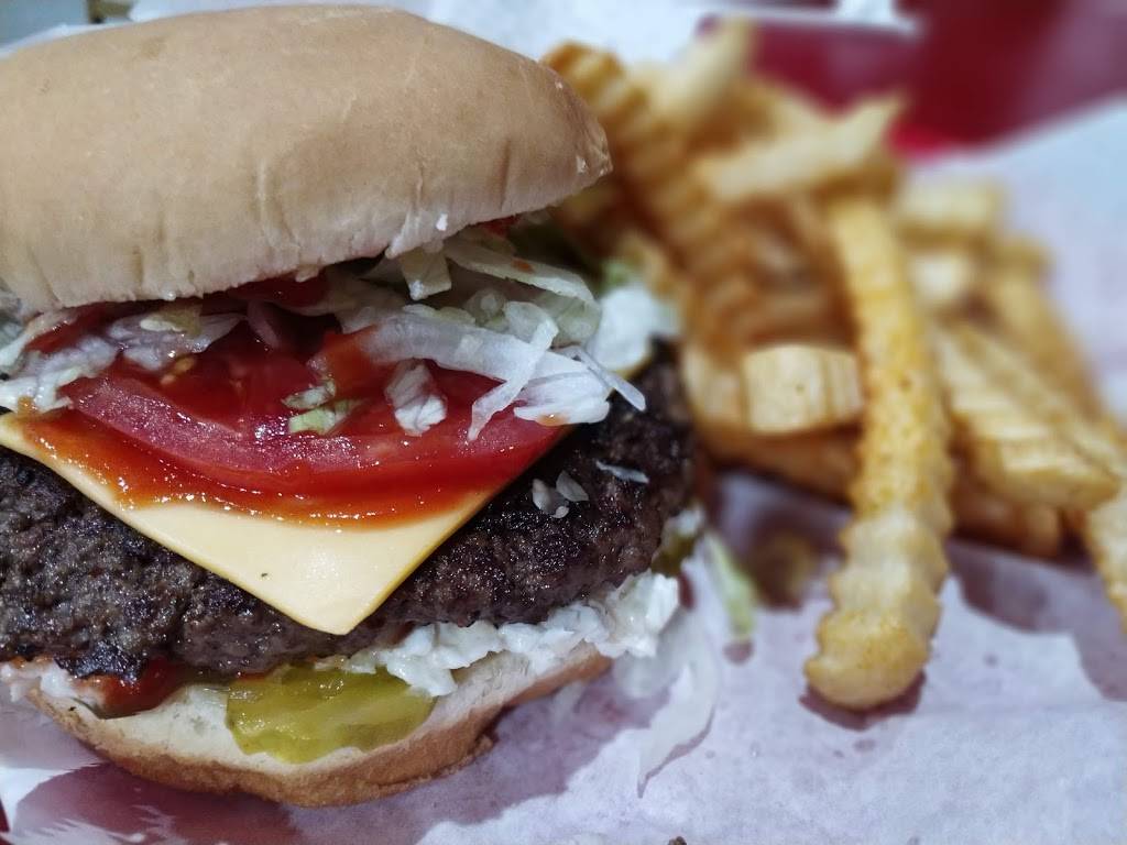 Yonah Burger | restaurant | 2051 Helen Hwy, Cleveland, GA 30528, USA | 7068654791 OR +1 706-865-4791