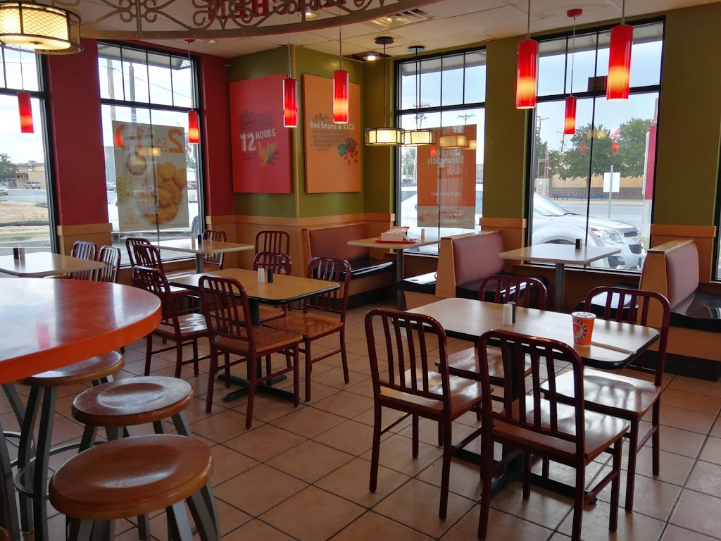Popeyes Louisiana Kitchen | restaurant | 224 University Ave, Lubbock, TX 79415, USA | 8066878193 OR +1 806-687-8193