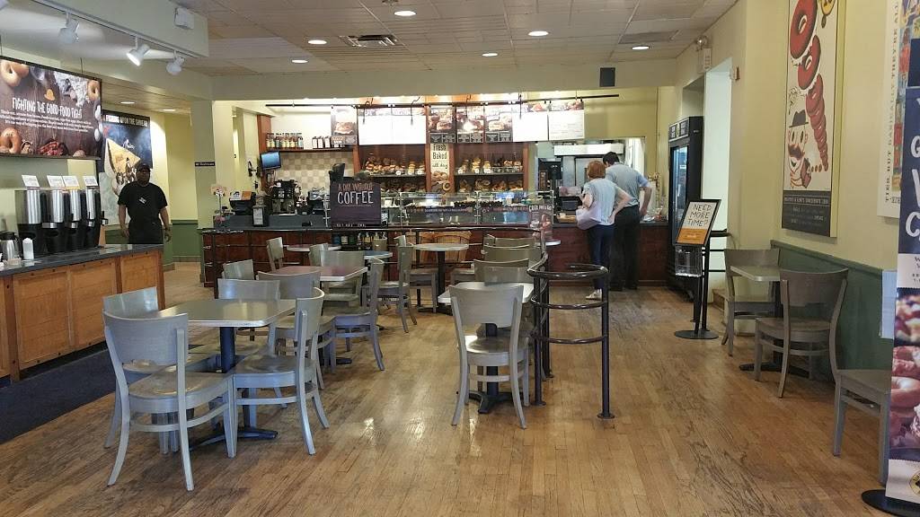 Einstein Bros. Bagels | bakery | 2 N Euclid Ave, St. Louis, MO 63108, USA | 3143677999 OR +1 314-367-7999