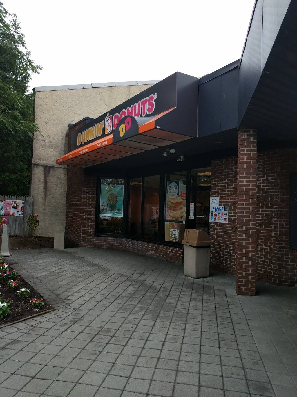 Dunkin Donuts | cafe | 401 Speedwell Ave, Morris Plains, NJ 07950, USA | 9734011270 OR +1 973-401-1270