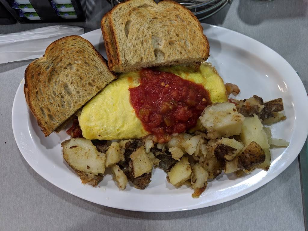 Bacon Diner | restaurant | 4 Oliver Ct, Bluffton, SC 29910, USA | 8432273012 OR +1 843-227-3012
