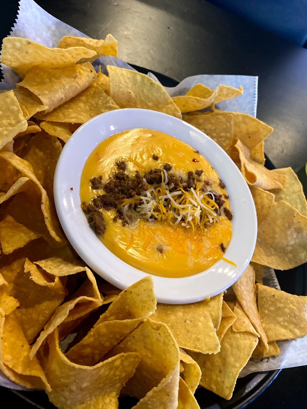 Tanners Bar & Grill | restaurant | 17330 W Center Rd, Omaha, NE 68130, USA | 4029998212 OR +1 402-999-8212