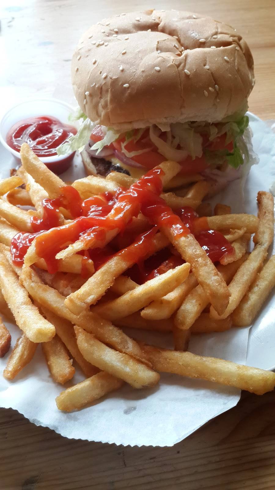 Guiseppes Island Pizza | meal delivery | 1576 Maple Ave, Hillside, NJ 07205, USA | 9739232500 OR +1 973-923-2500