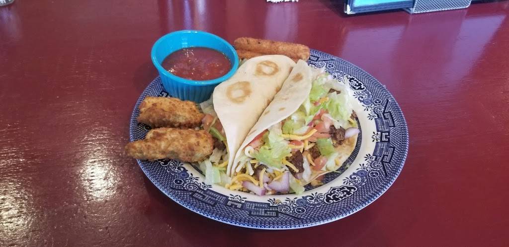 Grab-n-Go Grubbs | restaurant | 7404 FM2494, Athens, TX 75751, USA | 9036754782 OR +1 903-675-4782
