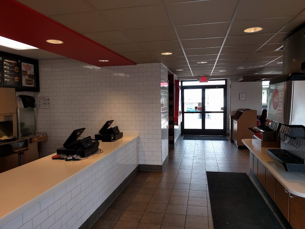 Arbys | meal takeaway | 535 SE 3rd St, Bend, OR 97701, USA | 5413897436 OR +1 541-389-7436