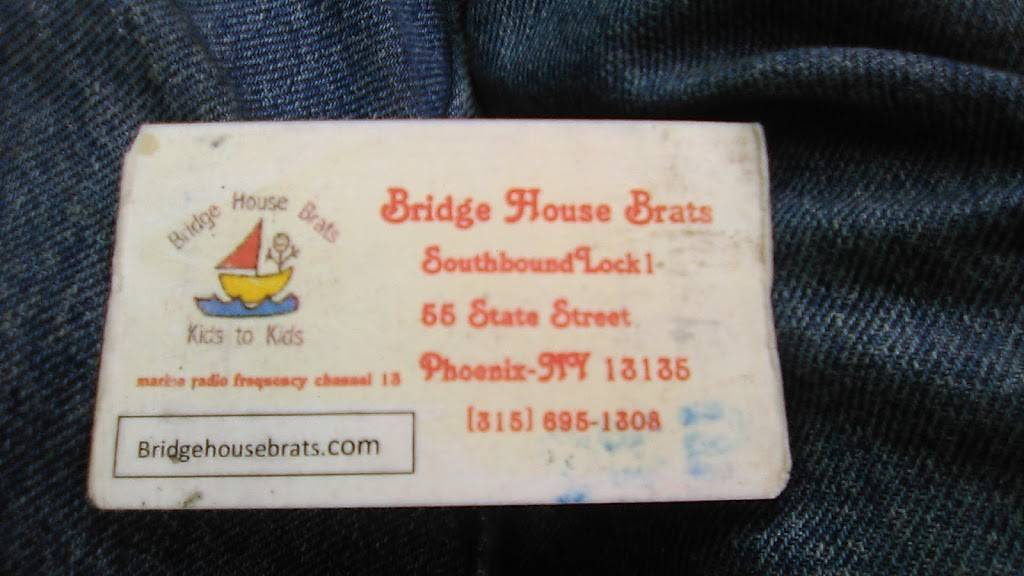 Bridgehouse Brats | restaurant | 55 State St, Phoenix, NY 13135, USA | 3156951308 OR +1 315-695-1308