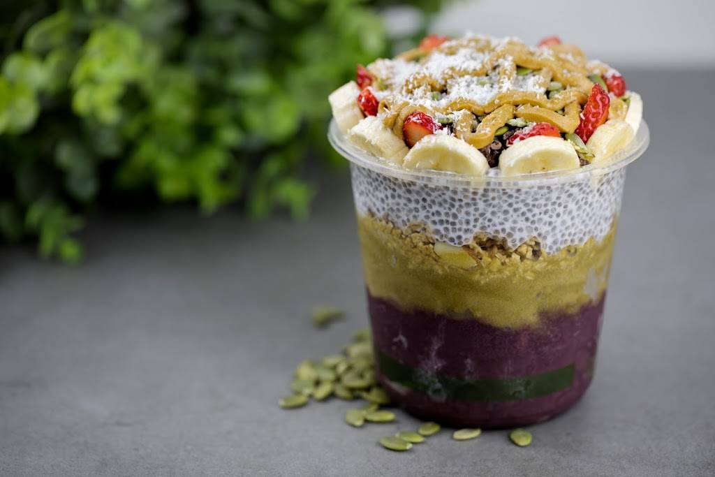 Earth Bowl Superfoods Restaurant 22641 Lake Forest Dr B5, Lake