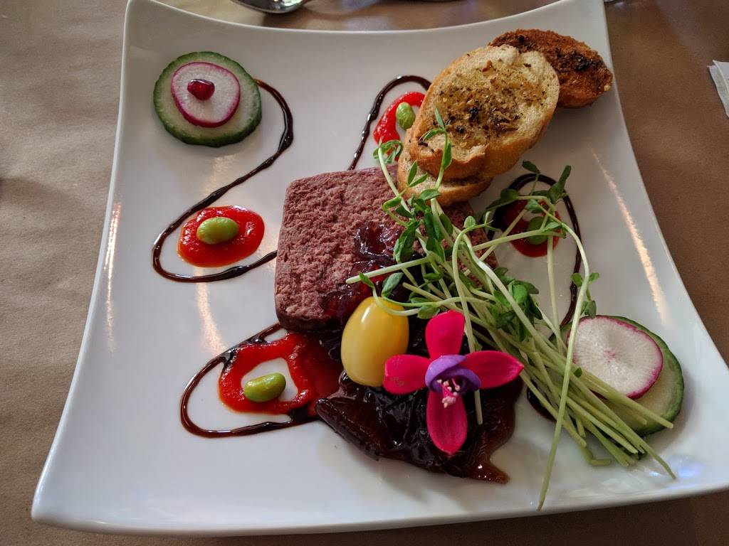 Le 5e Élément | restaurant | 6815 Route Louis-S.-Saint-Laurent, Compton, QC J0B 1L0, Canada | 8198350052 OR +1 819-835-0052