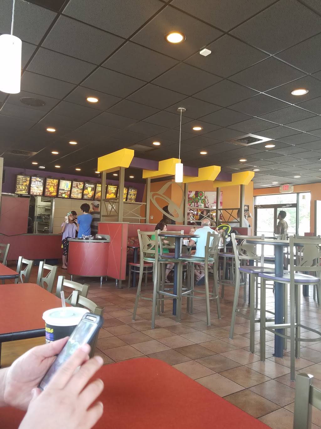 Taco Bell | meal takeaway | 2966 Owen Dr, Fayetteville, NC 28306, USA | 9103232999 OR +1 910-323-2999