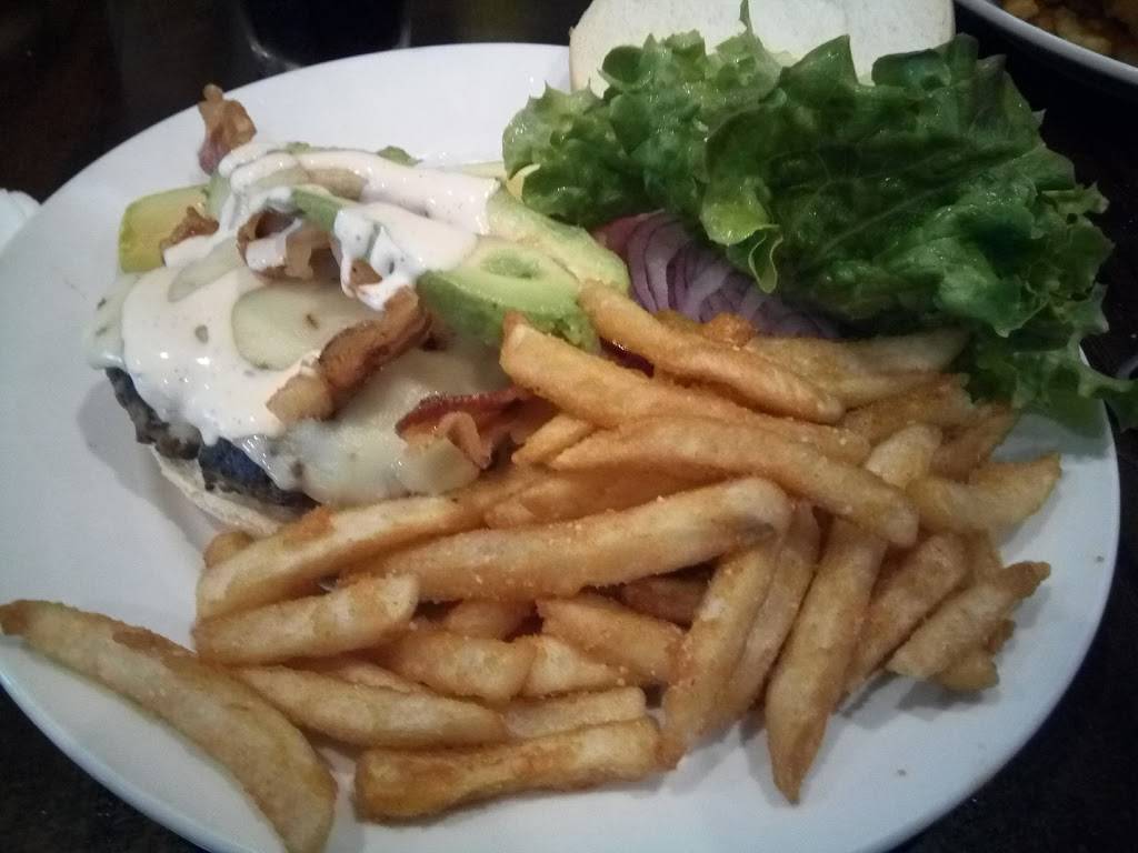 The Pub & Grill at Ave Maria | restaurant | 5068 Annunciation Cir, Ave Maria, FL 34142, USA | 2398674235 OR +1 239-867-4235