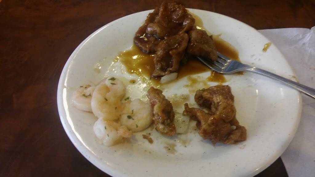 Wok N Roll | restaurant | 847 E Vienna St, Anna, IL 62906, USA | 6188336888 OR +1 618-833-6888