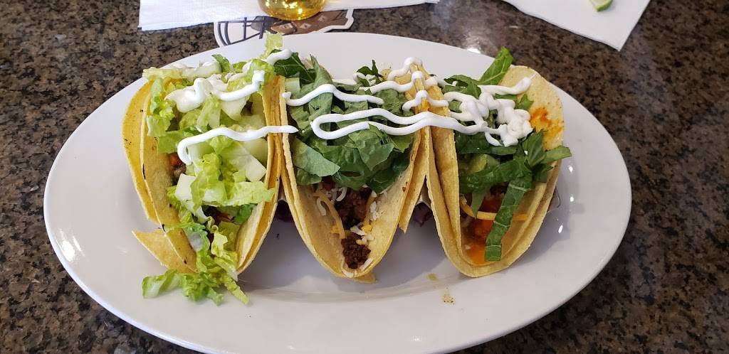 Garys Restaurant and Bar | night club | 26 Andover St, Lowell, MA 01852, USA | 9784558565 OR +1 978-455-8565