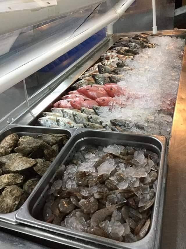 Island Seafood -n- More | restaurant | 110 State Rd S-38-119, Holly Hill, SC 29059, USA | 8034969819 OR +1 803-496-9819