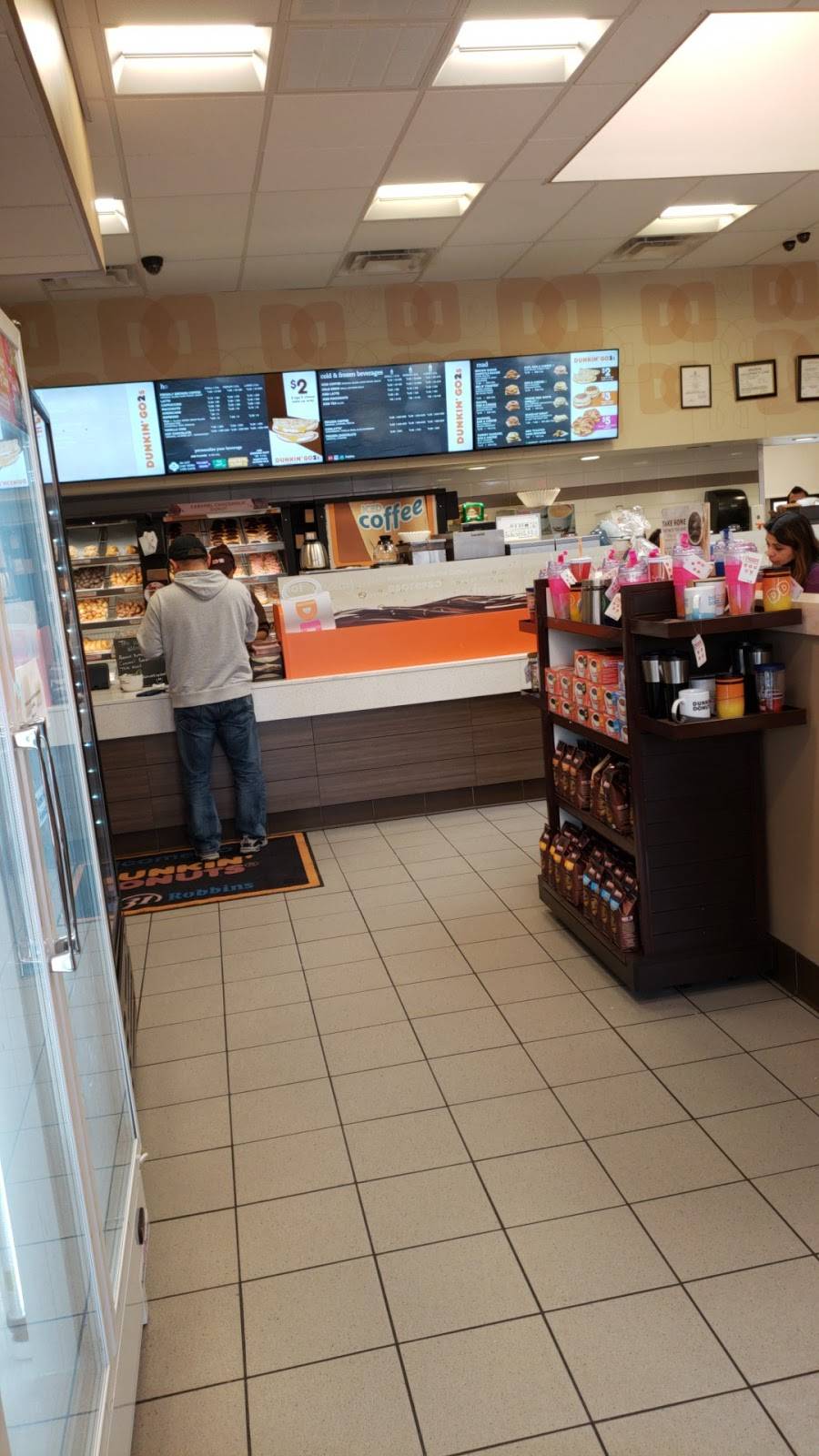 Dunkin Donuts | cafe | 2201 Old Bridge Rd, Lake Ridge, VA 22192, USA | 7034905035 OR +1 703-490-5035