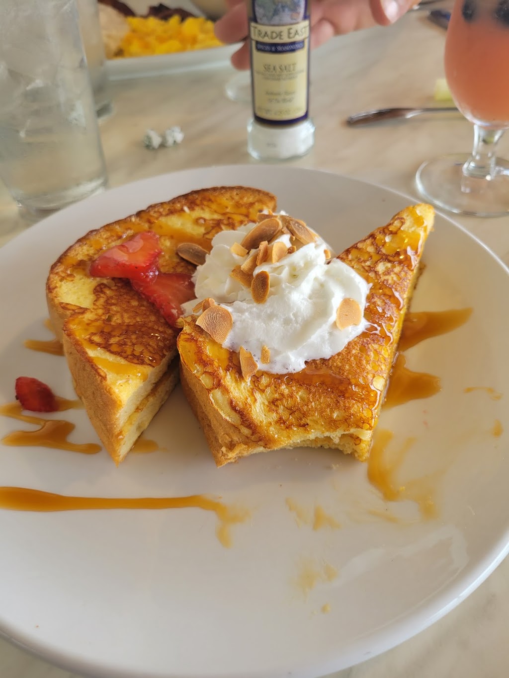 Another Broken Egg Cafe - Restaurant | 2469 Paddle Wheel Dr ...