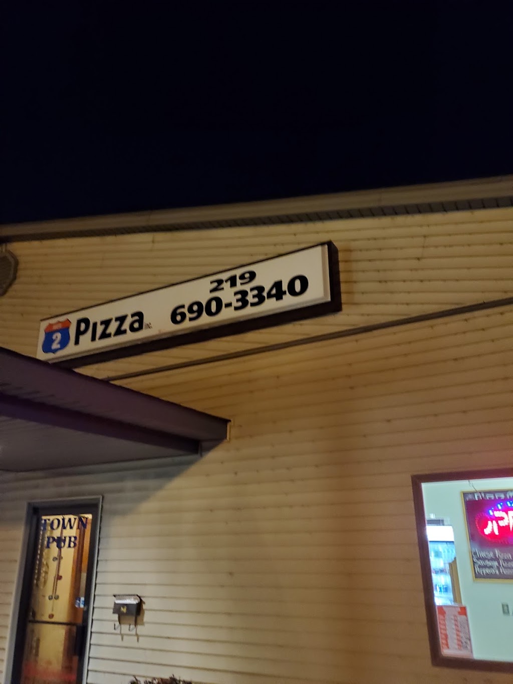 Route 2 pizza | meal takeaway | 210 E Commercial Ave, Lowell, IN 46356, USA | 2196903340 OR +1 219-690-3340