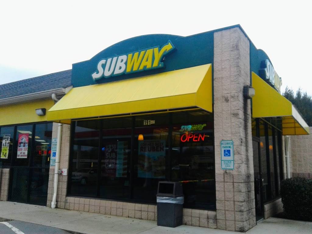 Subway - Restaurant | 191 US-321 B, Hickory, NC 28601, USA