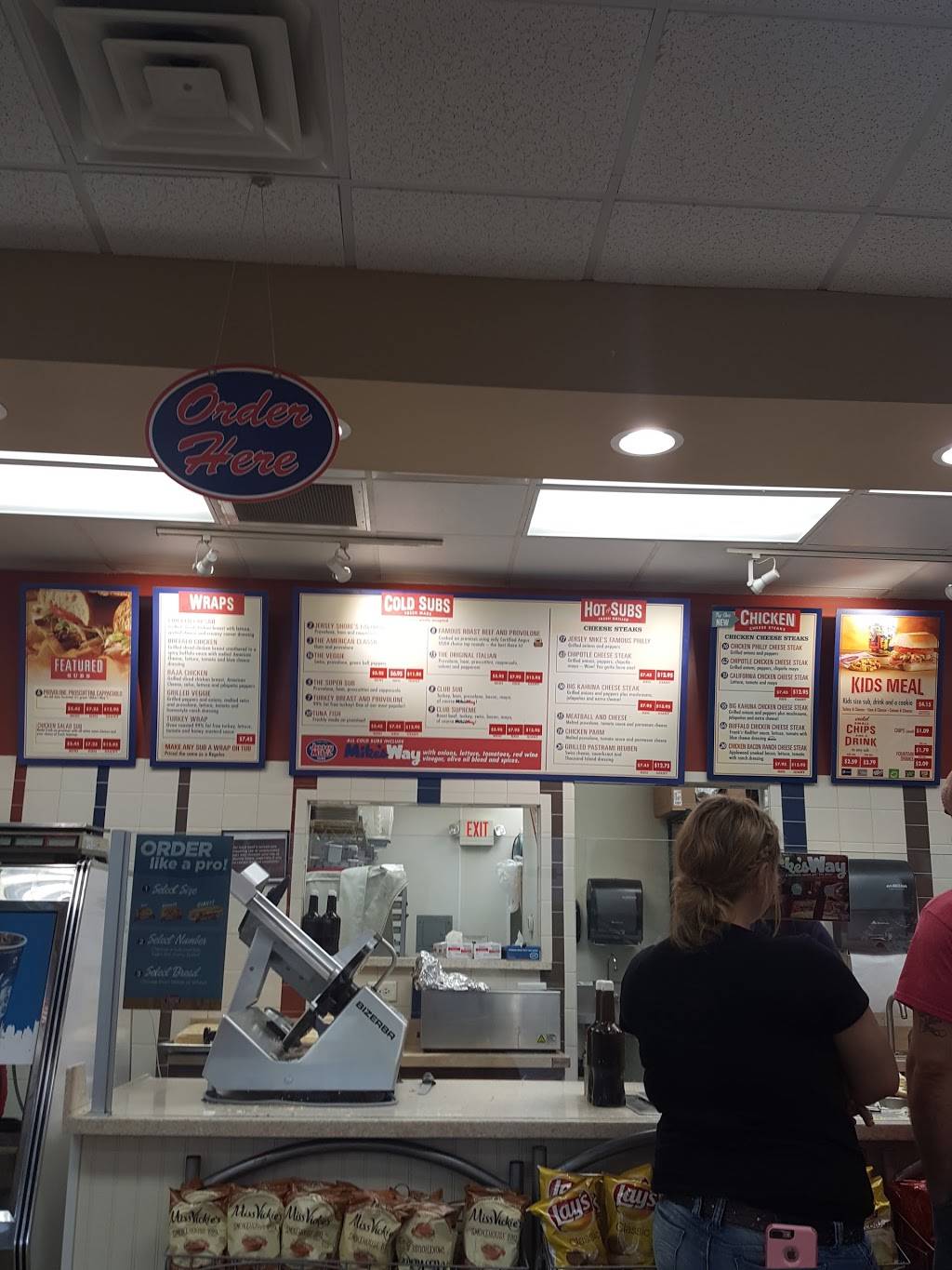Jersey Mikes Subs | meal takeaway | 106-1 Bratton Drive At Highway 40 &, NC-42, Garner, NC 27529, USA | 9196629933 OR +1 919-662-9933