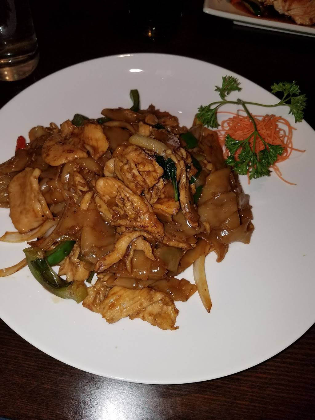 Sweet Basil Thai Restaurant | restaurant | 33 East St, Plainville, CT 06062, USA | 8607473338 OR +1 860-747-3338