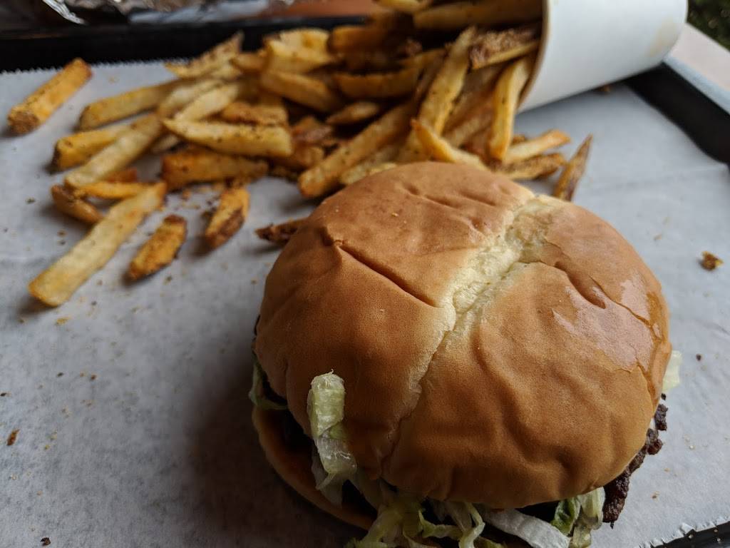 Mojo Burger Co. | restaurant | 702 S Maiden Ln, Joplin, MO 64801, USA | 4176244232 OR +1 417-624-4232