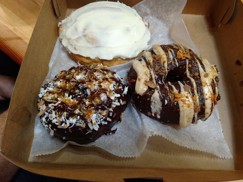 Downtown Deli & Donuts | bakery | 147 E Main St, Spartanburg, SC 29307, USA | 8647075585 OR +1 864-707-5585