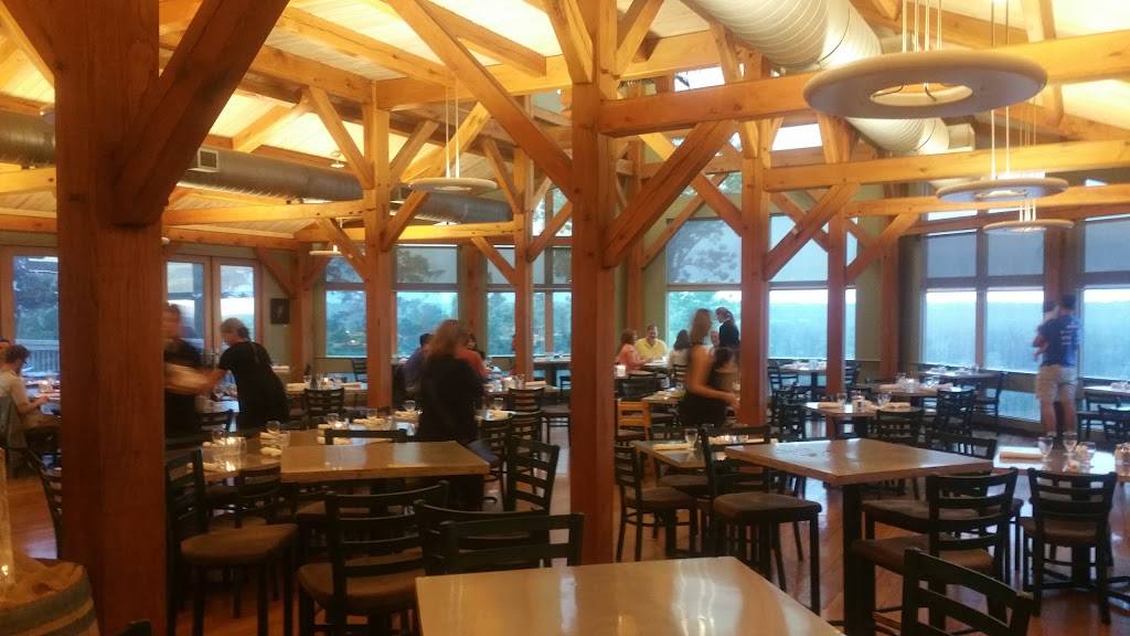 Les Bourgeois Vineyards Blufftop Bistro | restaurant | 14020 W Hwy Bb, Rocheport, MO 65279, USA | 8006901830 OR +1 800-690-1830