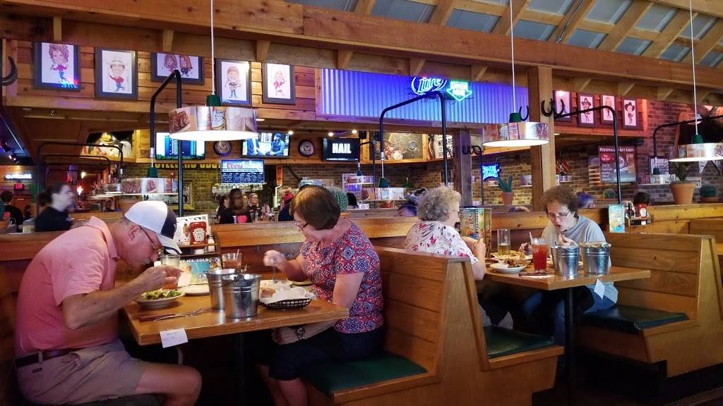 Texas Roadhouse | restaurant | 1155 Washington Pike, Bridgeville, PA 15017, USA | 4123197122 OR +1 412-319-7122