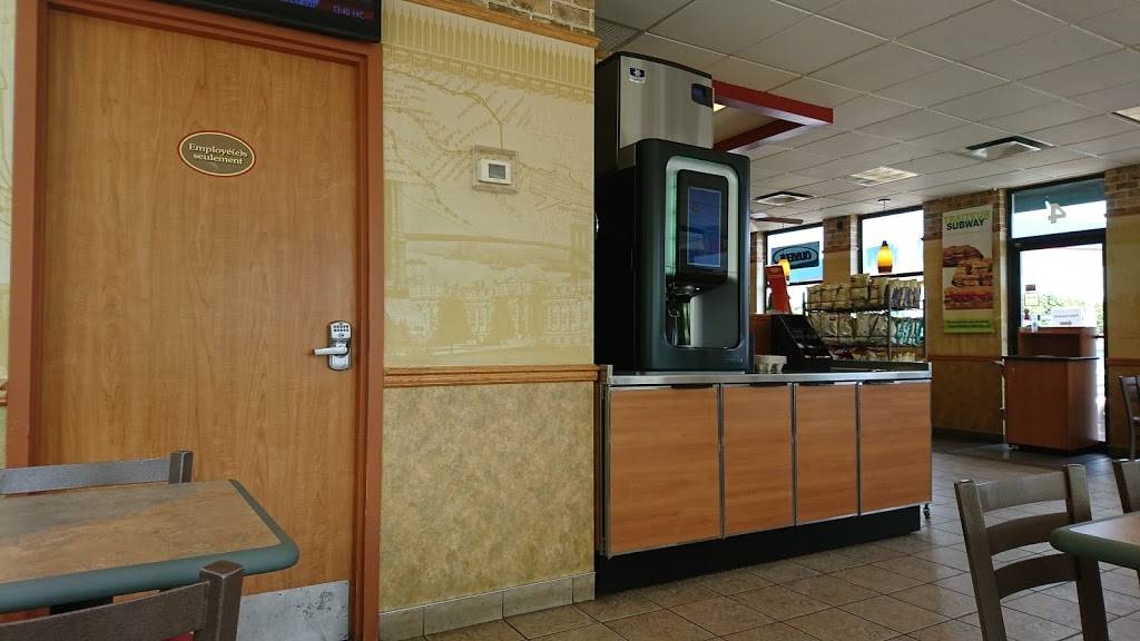 Restaurant SUBWAY | restaurant | 4 Boulevard des Entreprises, Boisbriand, QC J7G 2Y2, Canada | 4504195586 OR +1 450-419-5586