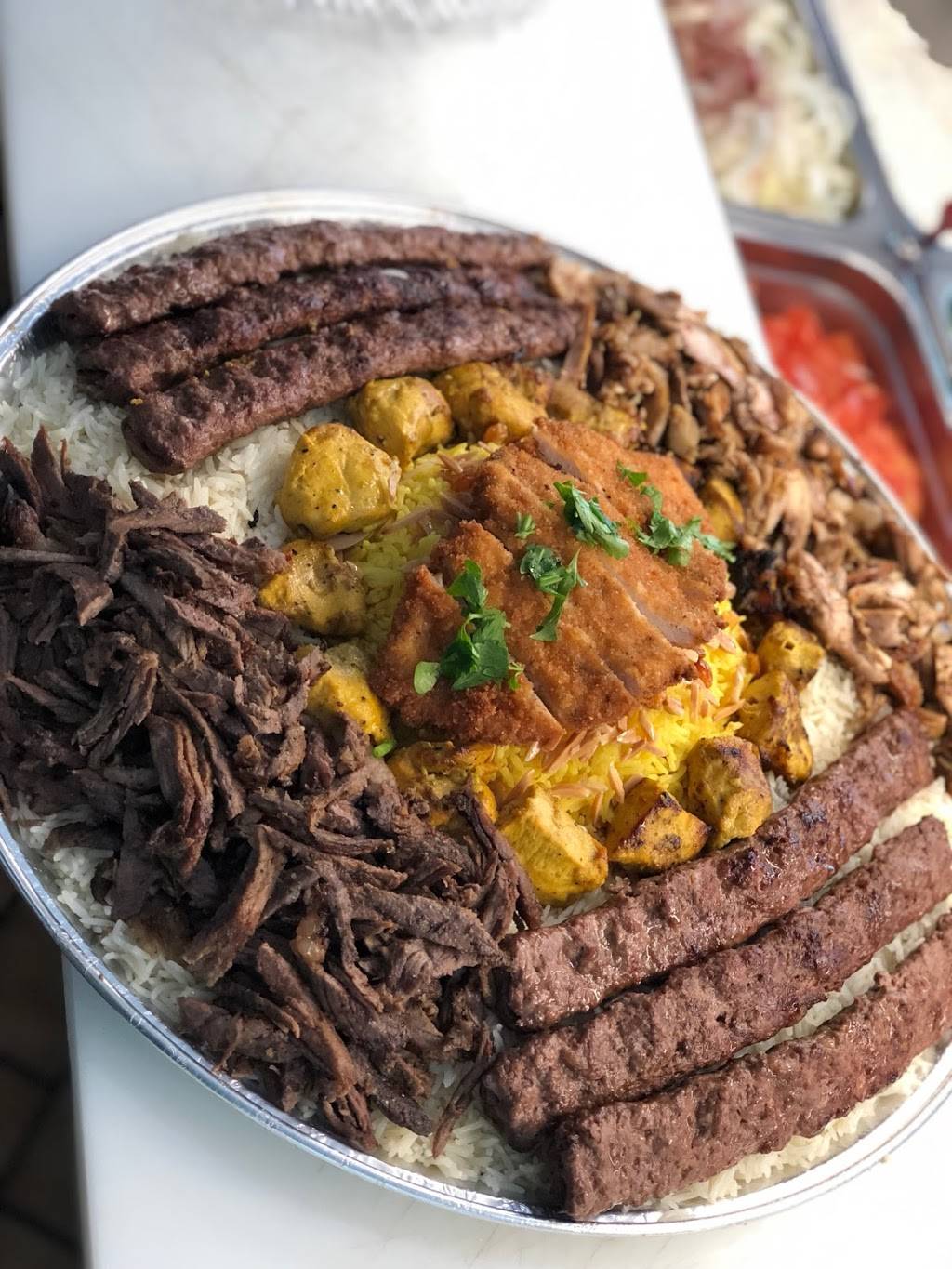 Nohadra Bakery And Fast Food | restaurant | 3200 Steeles Ave W #1, Concord, ON L4K 3B8, Canada | 9055977227 OR +1 905-597-7227